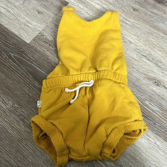 Romper - Picture 2 of 3